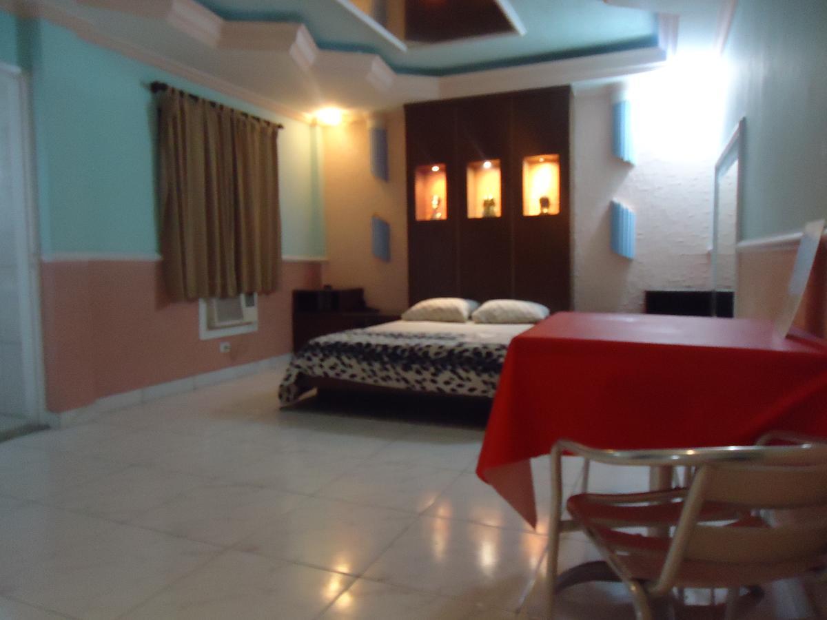 Ping Pong Hotel Santos  Buitenkant foto
