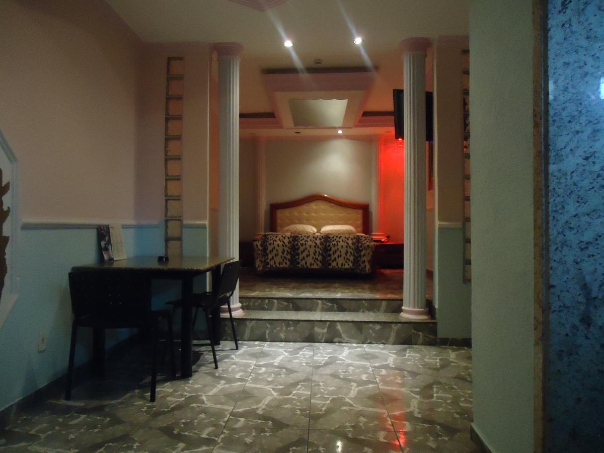 Ping Pong Hotel Santos  Buitenkant foto